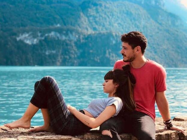 Aitana y Cepeda se han escapado a Suiza en medio de un parón de la gira 'OT 2017'./instagram