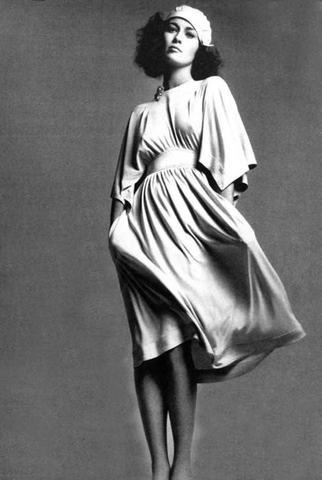 Faye Dunaway ya era un icono antes de Gucci: Vestido midi