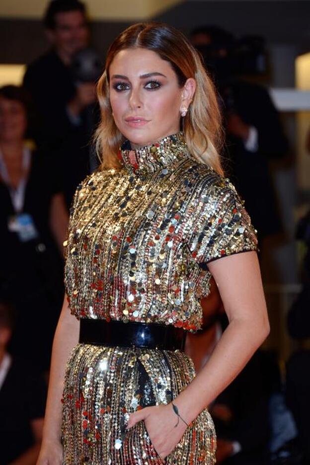 Blanca Suárez en la alfombra roja del festival de cine de Venecia.