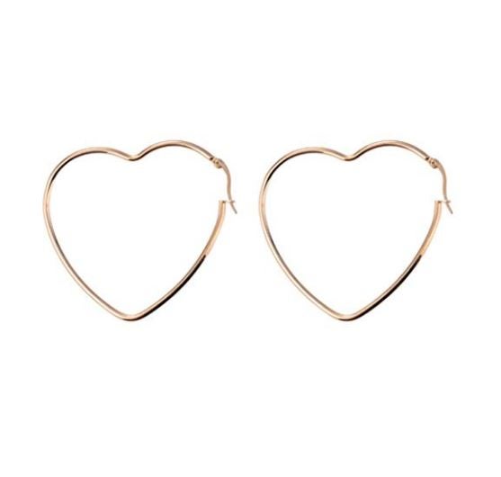 In love: pendientes XXL con forma de corazón