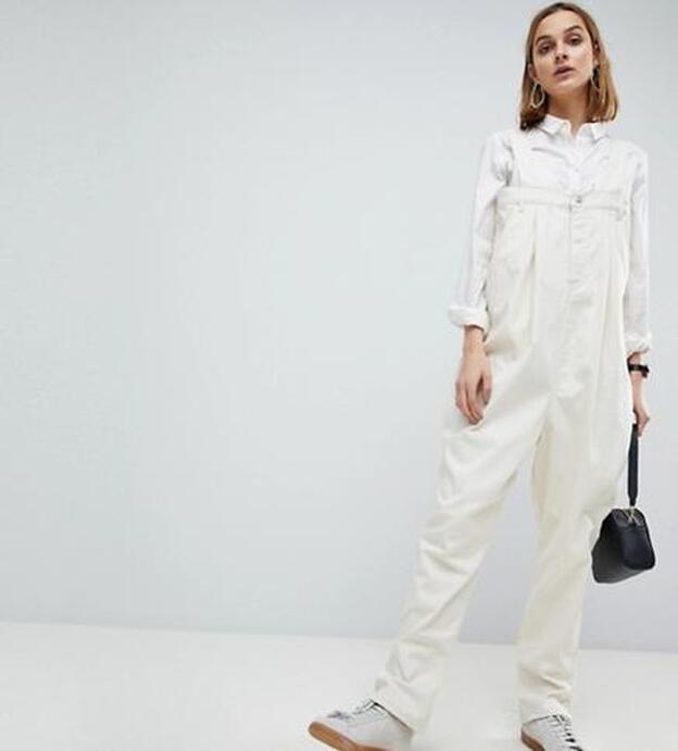 Peto blanco de Asos.