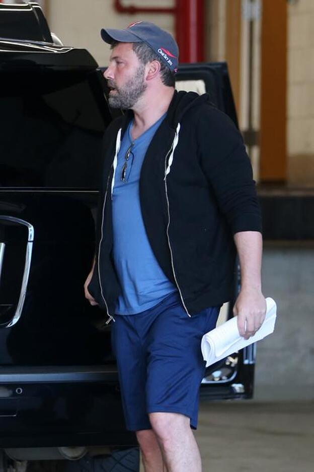 Ben Affleck en las inmediaciones de las oficinas de Warner Bros.