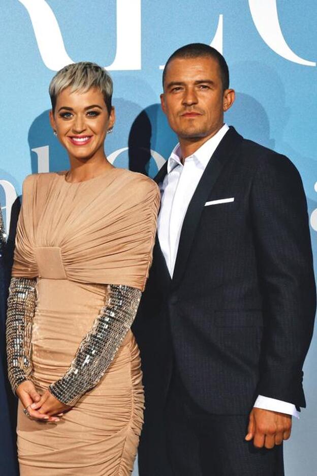 Katy Perry y Orlando Bloom en su primer posado juntos.