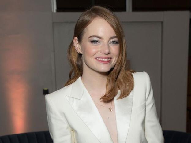 Emma Stone revela que sus "órganos se movieron" por culpa del vesturario de su última película