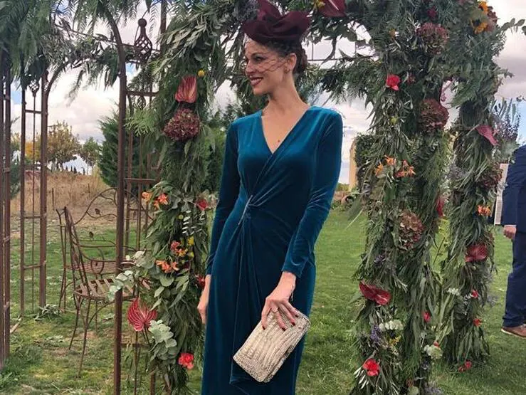 Los vestidos con los que Eva González nos ha inspirado en Instagram este año