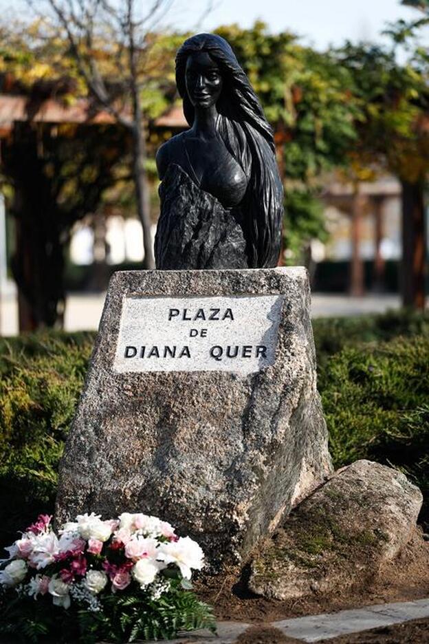 Busto homenaje a Diana Quer en Pozuelo de Alarcón./cordon press.