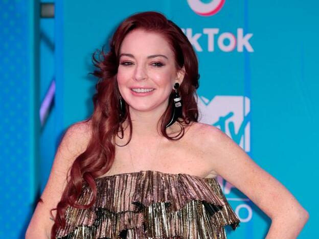 Lidnsay Lohan se queja durante su entrevista con 'Paper' de que los medios la critiquen con dureza./gtres.