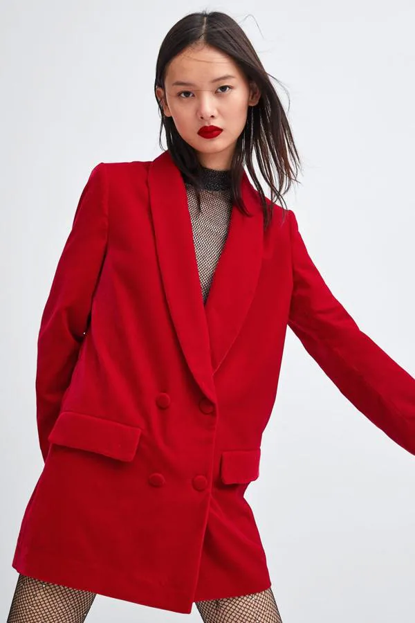 Fotos: Zara ya el rojo que Victoria Beckham a en tendencia | Mujer Hoy