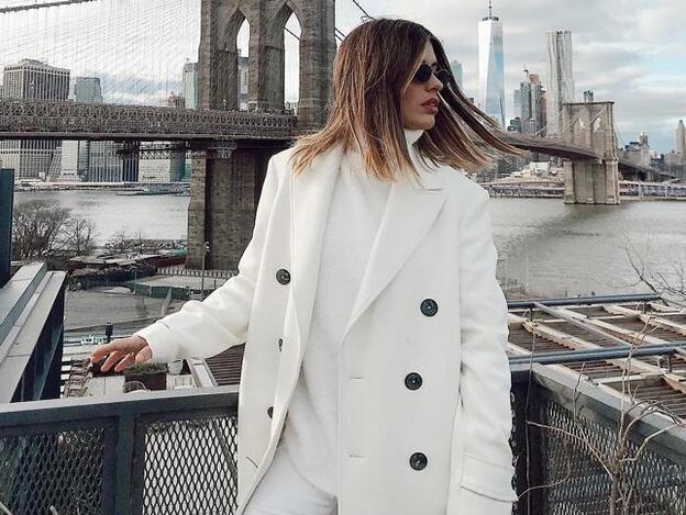 Dulceida se atreve con un abrigo masculino de la colección de 'Zara Man' | Hoy