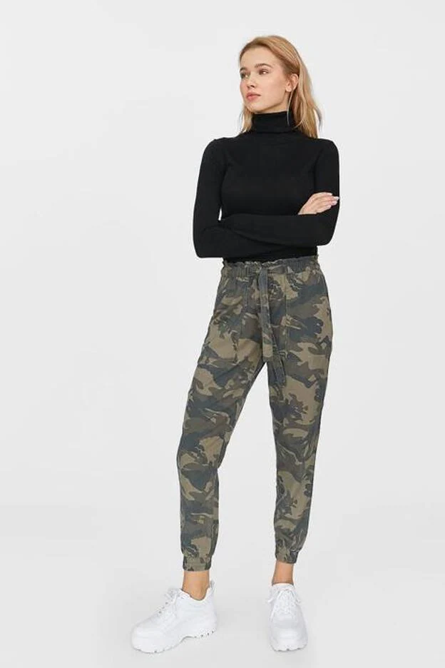 Clonamos los pantalones militares Pedroche | Mujer Hoy