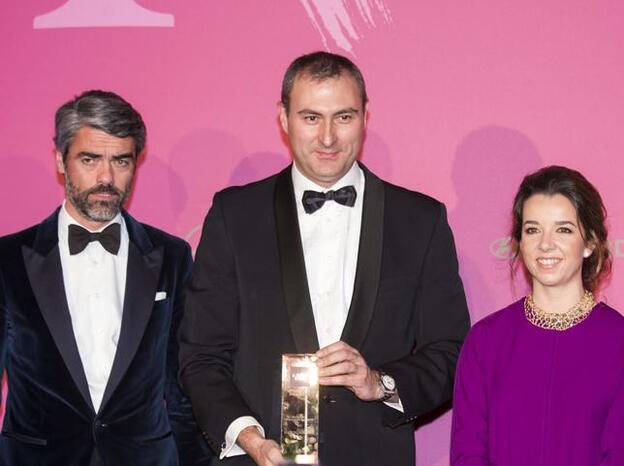 Ignacio Mariscal, junto a Luis Enríquez y Paula Gómez Angulo.