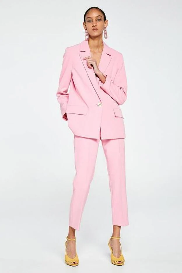 Lleno Lógicamente construcción Tres trajes de Sfera irresistiblemente rosa | Mujer Hoy