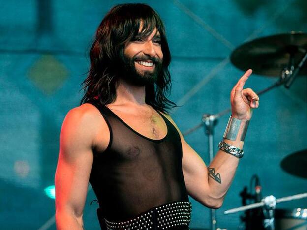 Conchita Wurts tal y como la conocíamos hasta ahora. Los cambios de look más sorprendentes de las famosas, pinchando en la imagen./cordon press.