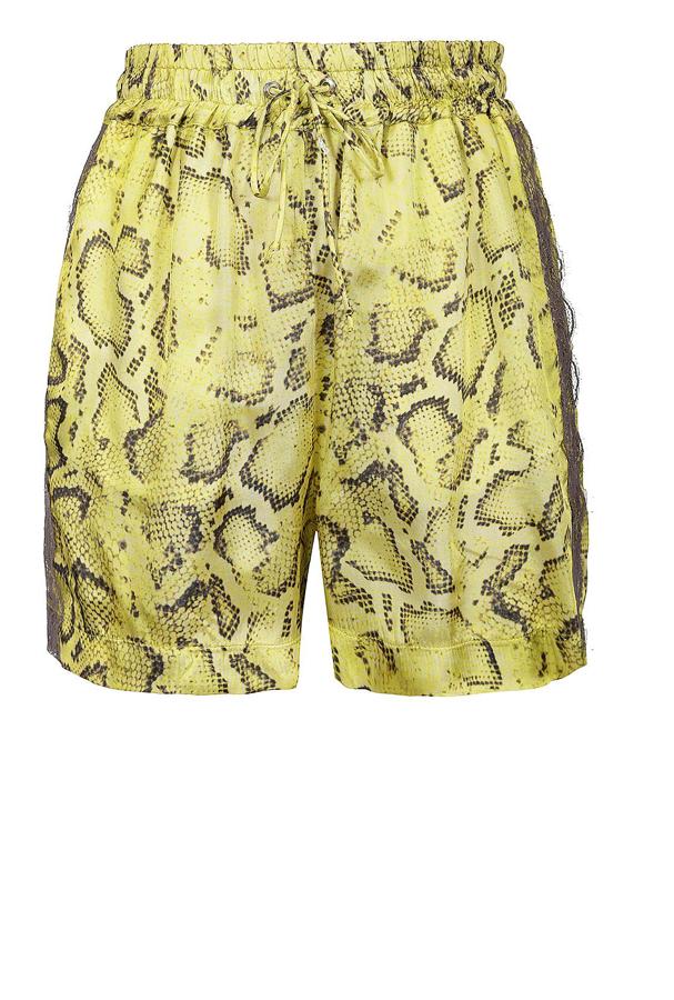 Shorts de sarga con estampado serpiente