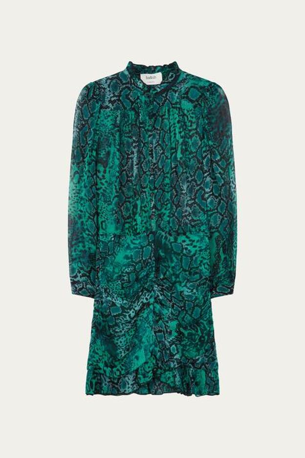 Vestido mini con estampado animal print en color verde (modelo rackel), 240 euros.