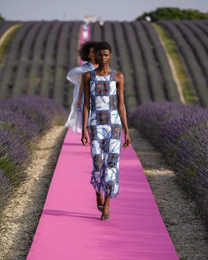 El desfile de moda de Zara y las tendencias primavera-verano