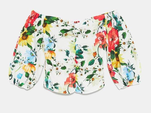 Cuerpo estampado floral de Zara. (25,95 euros).