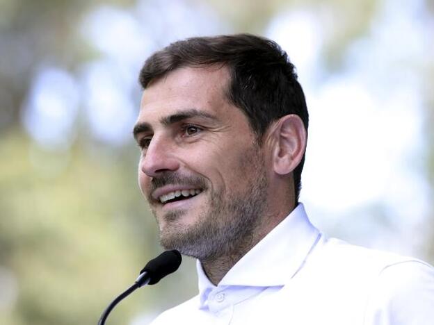 Iker Casillas abandona el fútbol