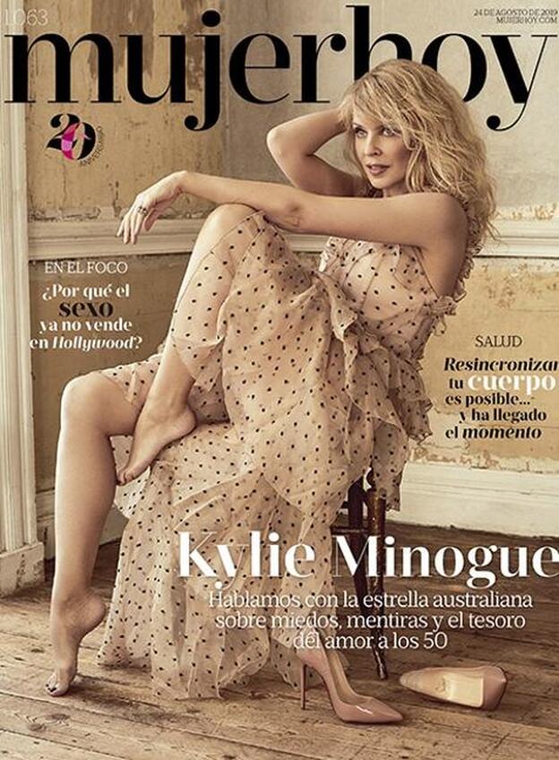 Kylie Minogue, una seductora en la portada de Mujerhoy