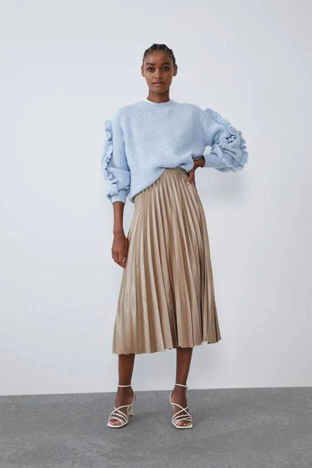 Dos faldas plisadas por menos de 30 euros para este otoño una influencer | Mujer Hoy