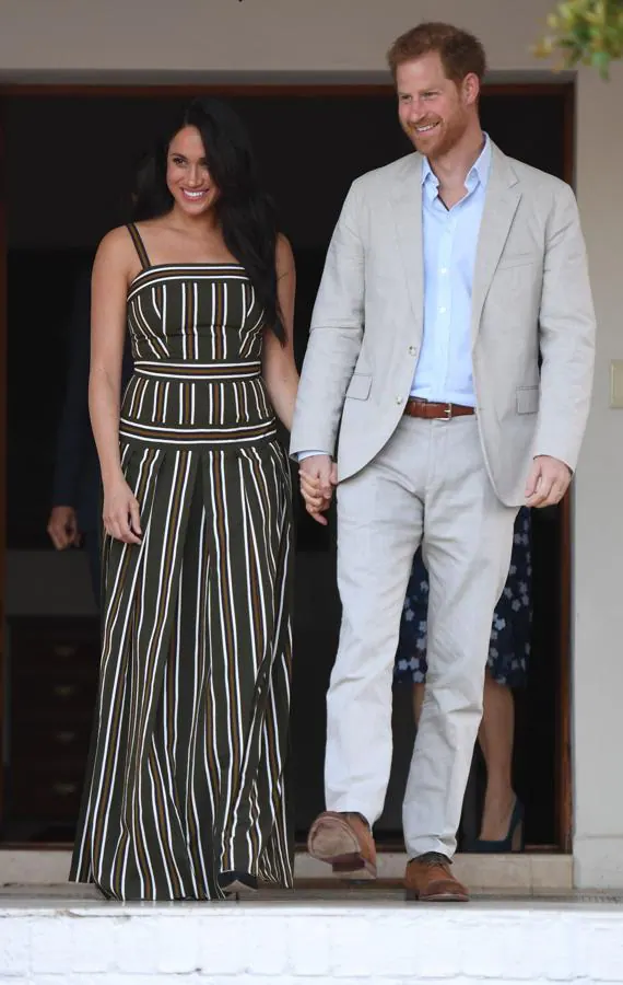 Meghan Markle ha sacado el vestido amarillo más bonito del verano