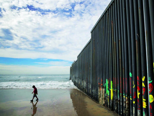 Valeria Luiselli: "Los niños que llegan solos a la frontera cuentan historias de terror"