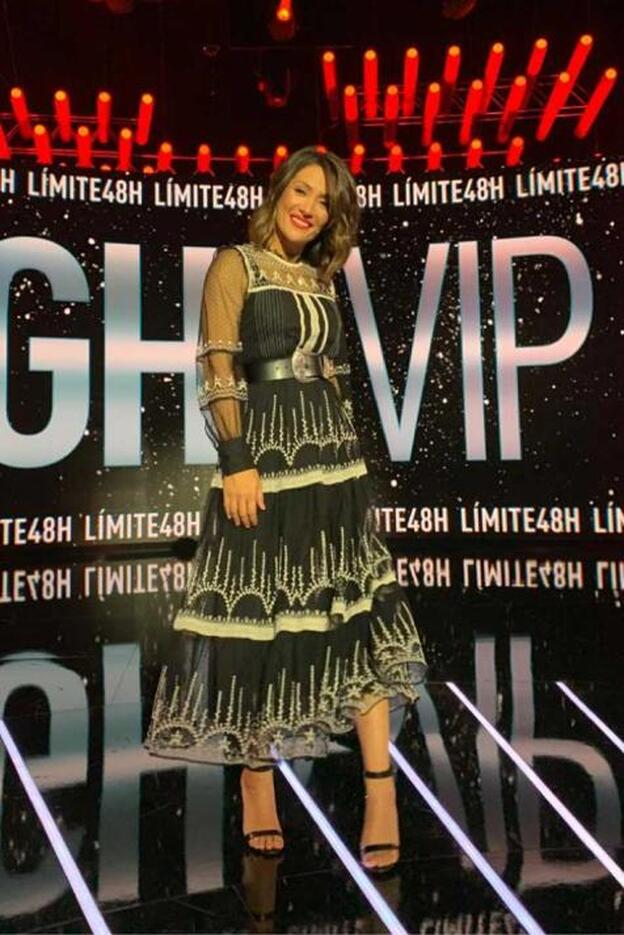 Así combinó Nagore Robles el vestido de Zara que llevó durante la gala de 'GH VIP'.