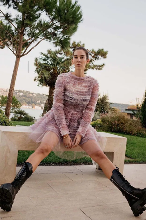 Zara tiene el clon low cost de las botas de Prada más deseadas de la  temporada | Mujer Hoy