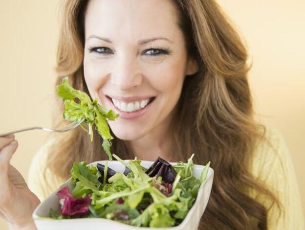 Cinco recetas de aderezos bajos en calorías | Mujer Hoy