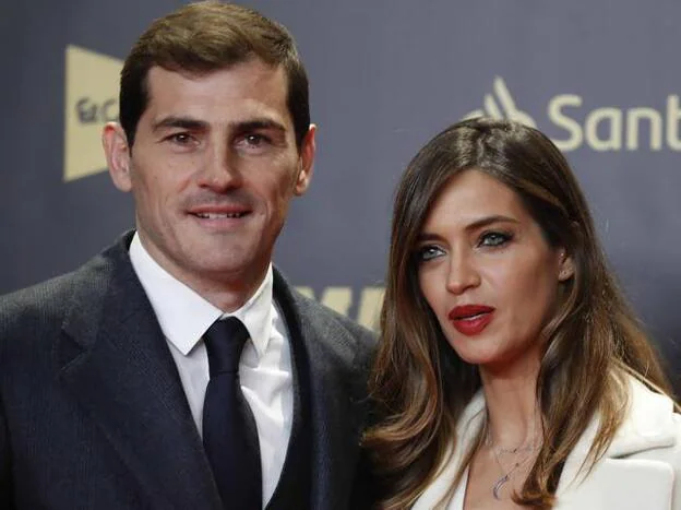 Iker Casillas presenta su candidatura a la RFEF y su vuelta a Madrid junto a Sara Carbonero está cada vez más cerca./gtres.