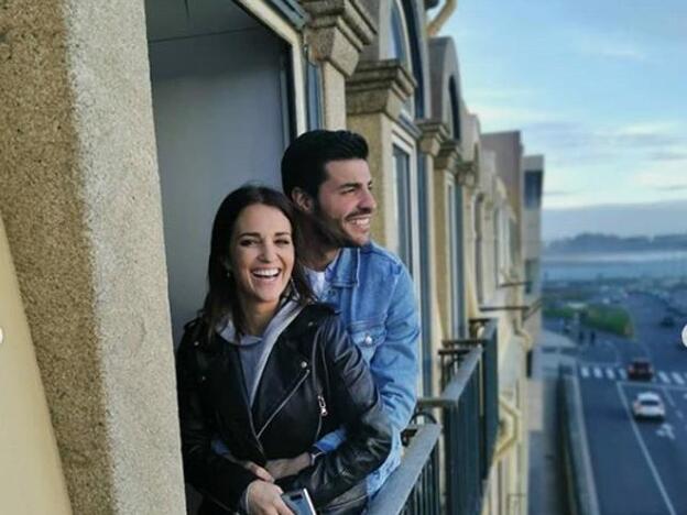 Paula Echevarría y Miguel Torres en Oporto./instagram