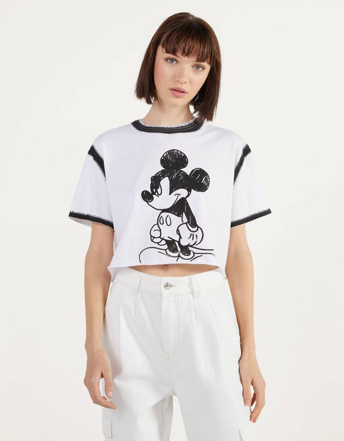 playa estera Peaje Fotos: Disney también llega a las colecciones de moda y estas son nuestras  diez camisetas favoritas | Mujer Hoy