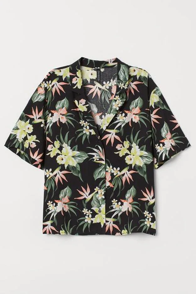 La camisa hawaiana ya no hortera, ahora será prenda más cool de tu armario | Mujer Hoy