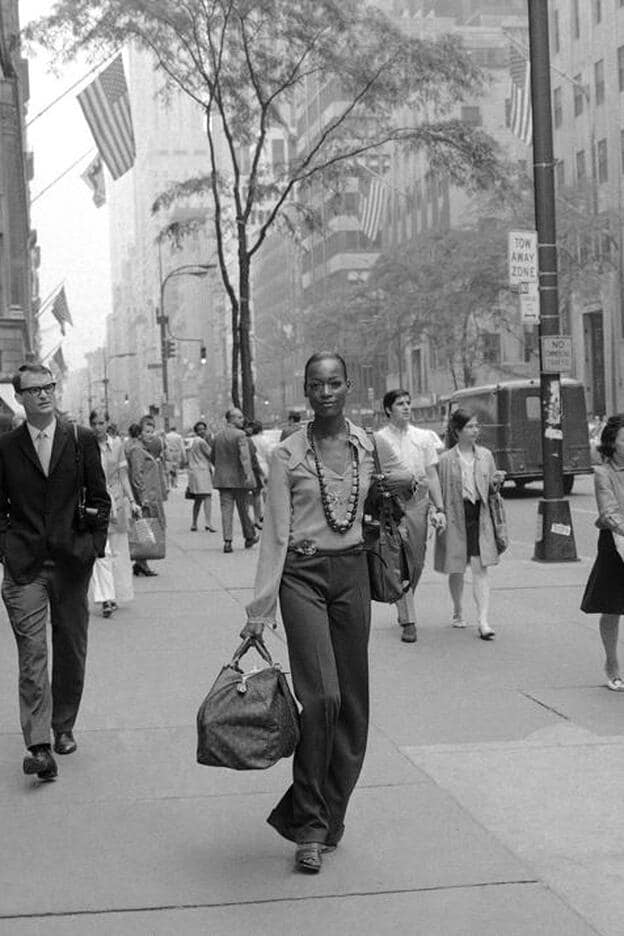 Por Que Las Modelos Negras Que Arrasaron En Los Anos 70 Desaparecieron De La Moda En Los 90 Mujer Hoy