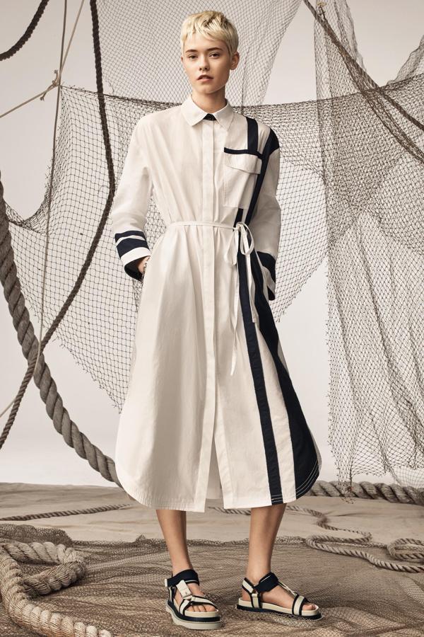 La estética marinera chic de la nueva colección de Zara SRLPS nos ha enamorado del primer al último look