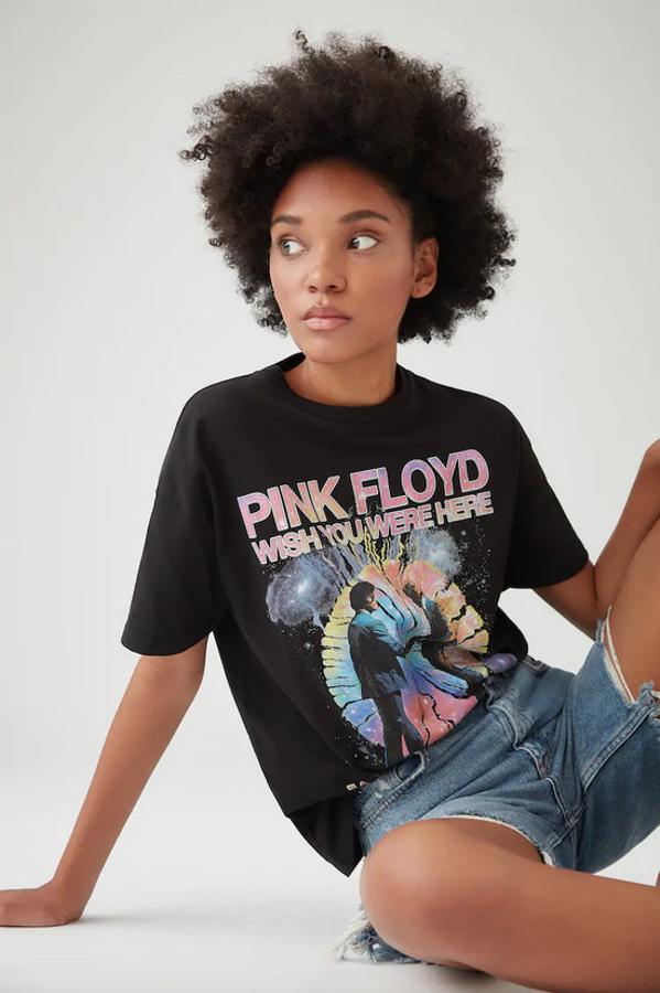 Doce camisetas imprescindibles en el armario de cualquier amante la música | Mujer Hoy