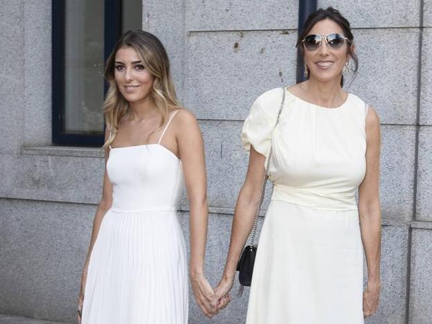 Paz Padilla, deseando que su hija, Anna Ferrer, le anuncie boda. Pincha sobre la foto para ver los famosos que deberían haberse casado en este año de pandemia./gtres.