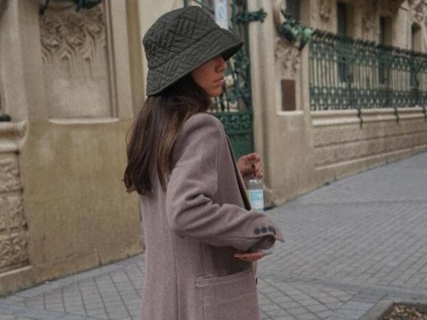 Este abrigo largo de Primark es todo lo que necesitas para tus looks (y también podrás llevarlo con los casual) | Mujer