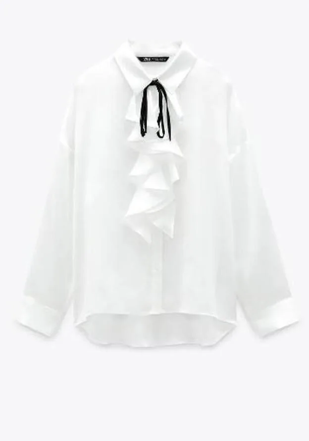 moral salado asentamiento Nagore Robles tiene una blusa blanca de Zara muy original que subirá el  nivel de todos tus looks | Mujer Hoy