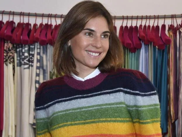fumar refugiados extremidades Lourdes Montes también tiene el jersey de rayas de Zara con más éxito de  todos | Mujer Hoy