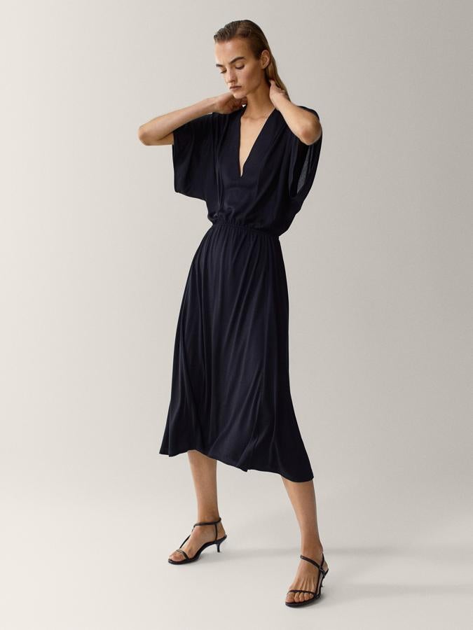 Los vestidos de primavera más bonitos y baratos de las últimas rebajas de Massimo Dutti