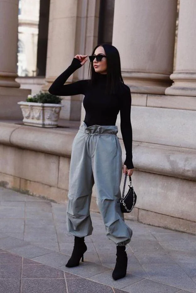 El pantalón paperbag más cómodo y favorecedor del momento está en Zara y no a poder dejar ponértelo | Mujer Hoy
