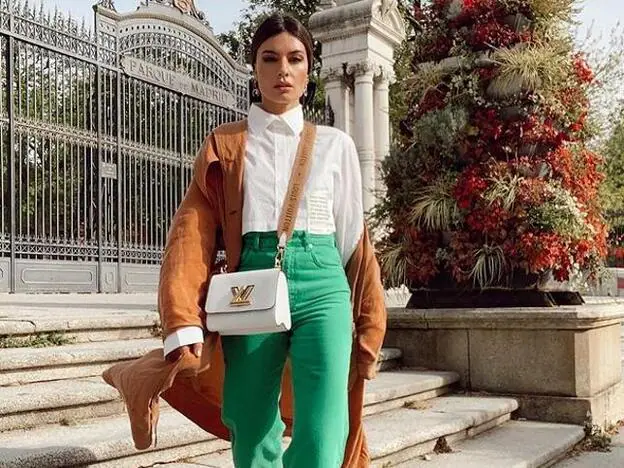 Ananiver costilla Consejo El pantalón que mejor sienta de Zara es uno verde que estiliza y combina  con todo (y está disponible en tres colores más) | Mujer Hoy