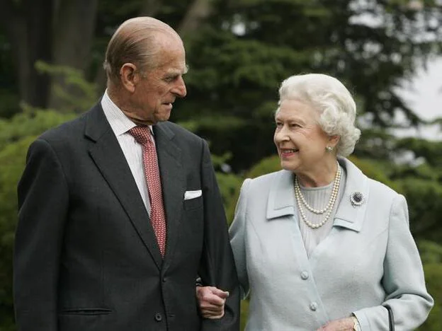 El matrimonio entre la reina Isabel II y el prícipe Felipe es el más largo de la realeza.