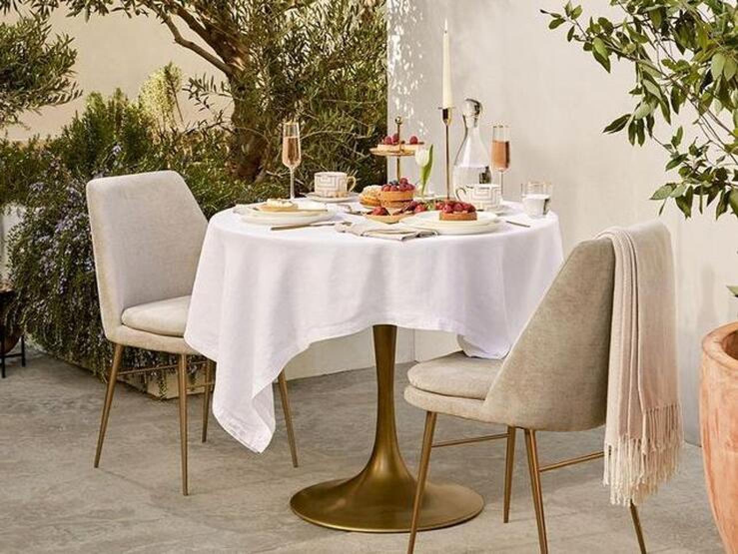 oficina postal Gasto Cambio Fotos: H&M Home tiene las vajillas, manteles y adornos más bonitos para  decorar tu mesa esta primavera | Mujer Hoy