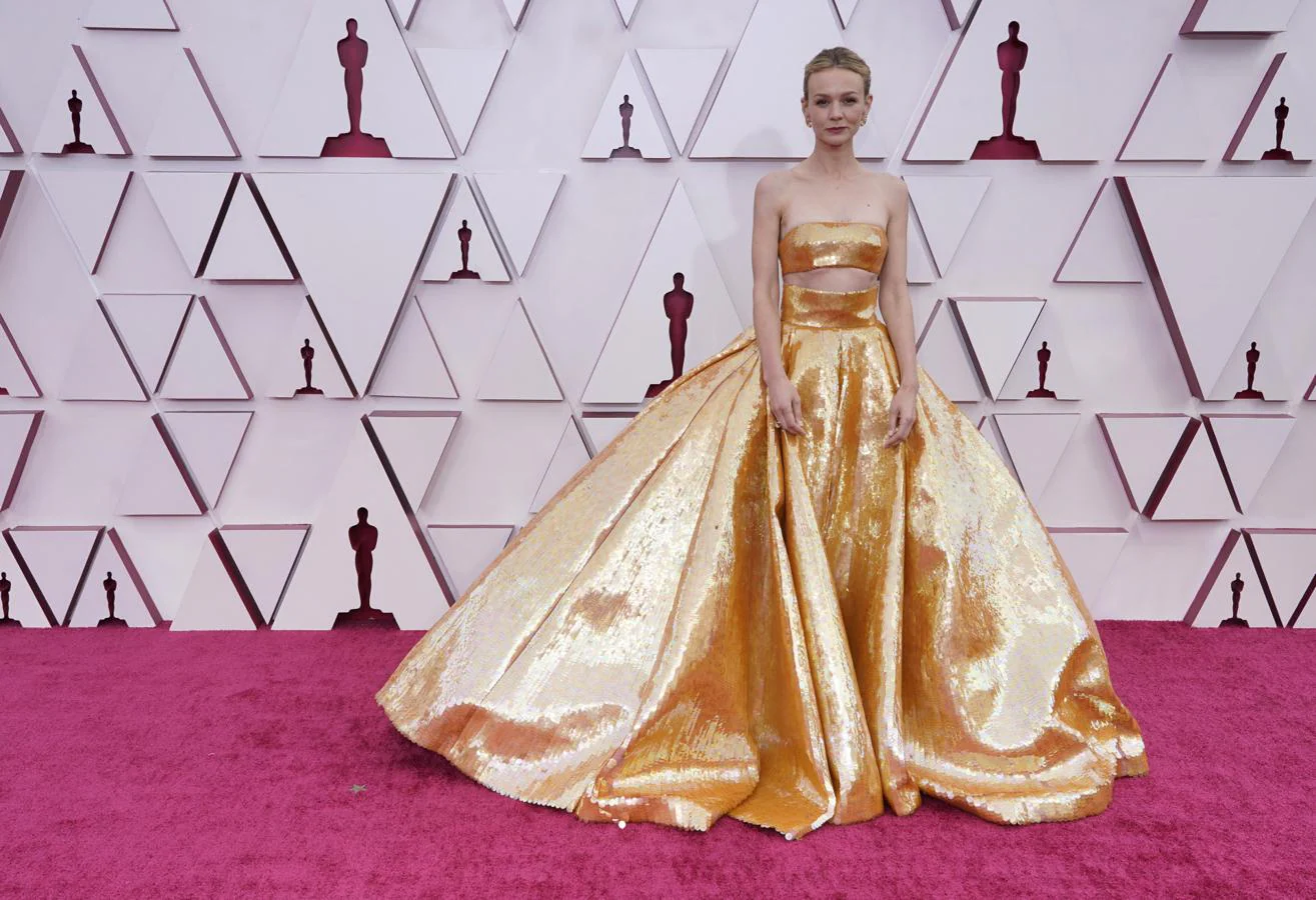 Fotos: Los mejores looks de los Premios Oscar 2021: de Carey Mulligan a  Zendaya, todos los vestidos de las famosas en una alfombra roja sin  mascarillas ni glamour | Mujer Hoy