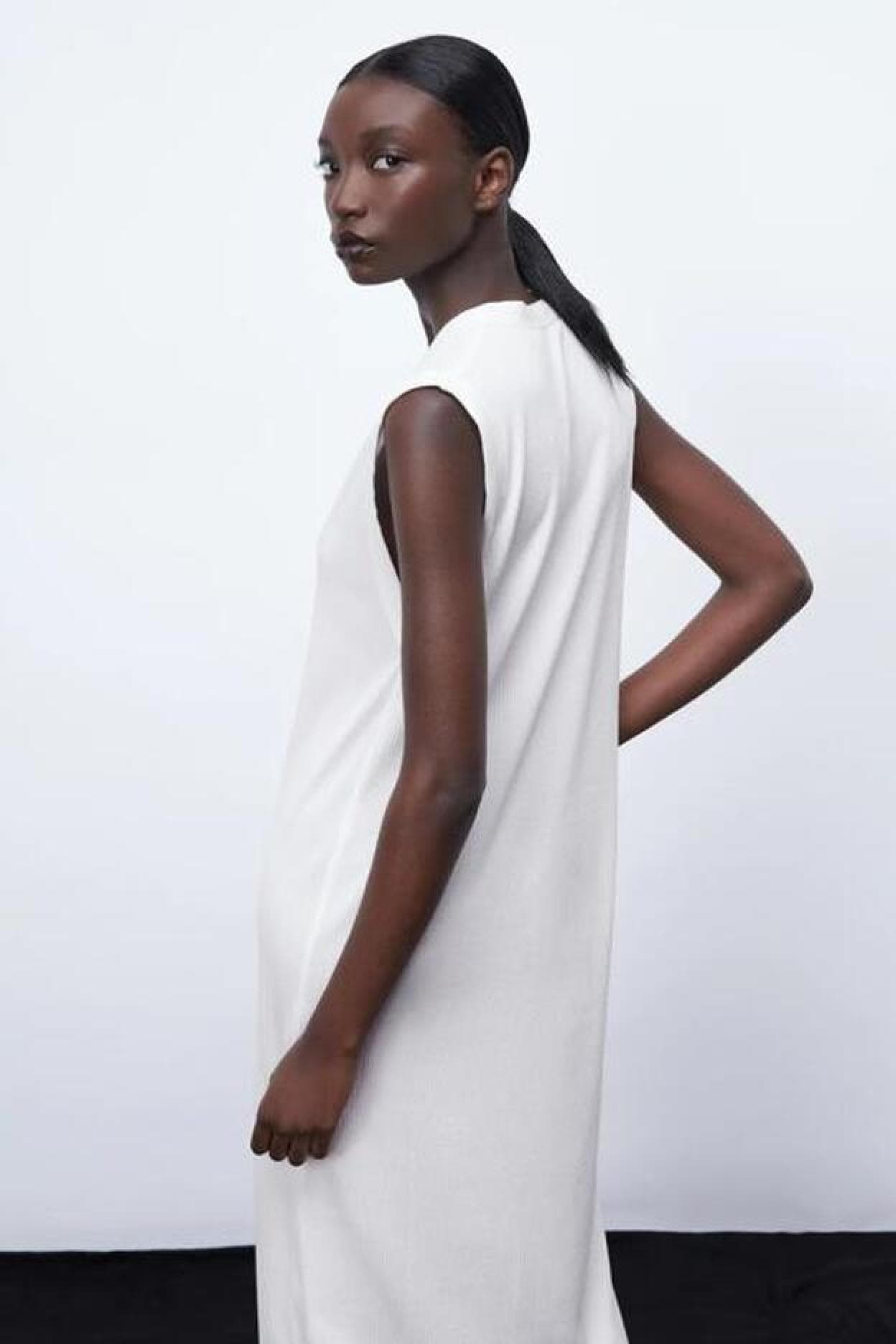 midi o chaleco: esta de Zara dos en uno cuesta menos de 20 euros está disponible en cuatro colores | Mujer Hoy