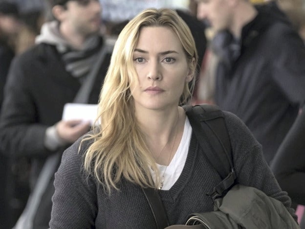 Kate Winslet interpreta a Mare Sheenan, la inspectora de la policía que trata de llevar adelante una investigación nada fácil.