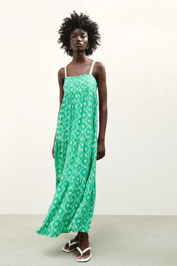 Fotos: Los vestidos arrasan este verano, y estos 13 largos de Zara son cómodos y tipazo | Mujer Hoy