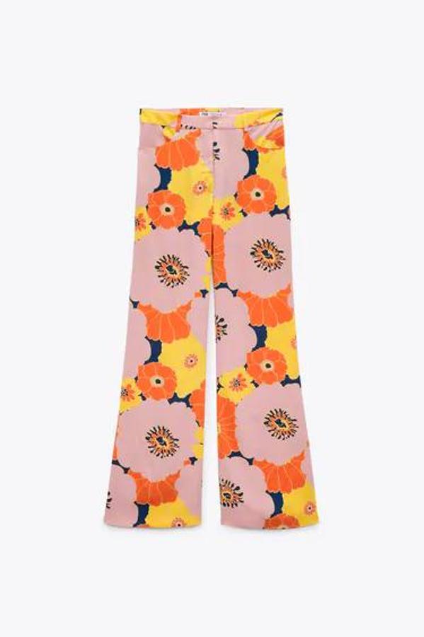 Los pantalones estampados inspiración 'retro' de Zara